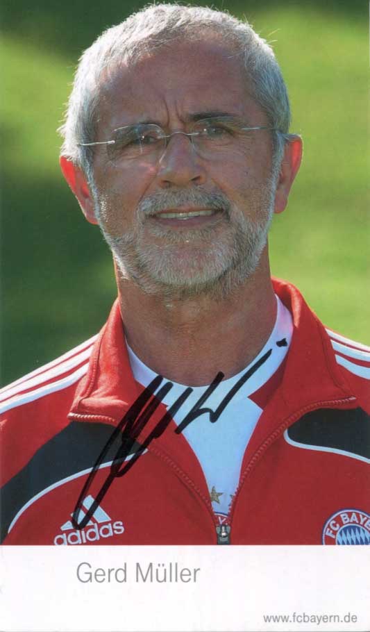 Carte Autographe Officielle Gerd Müller (FC Bayern Munich) - Signée à La Main, Légende Du Football - Réédition