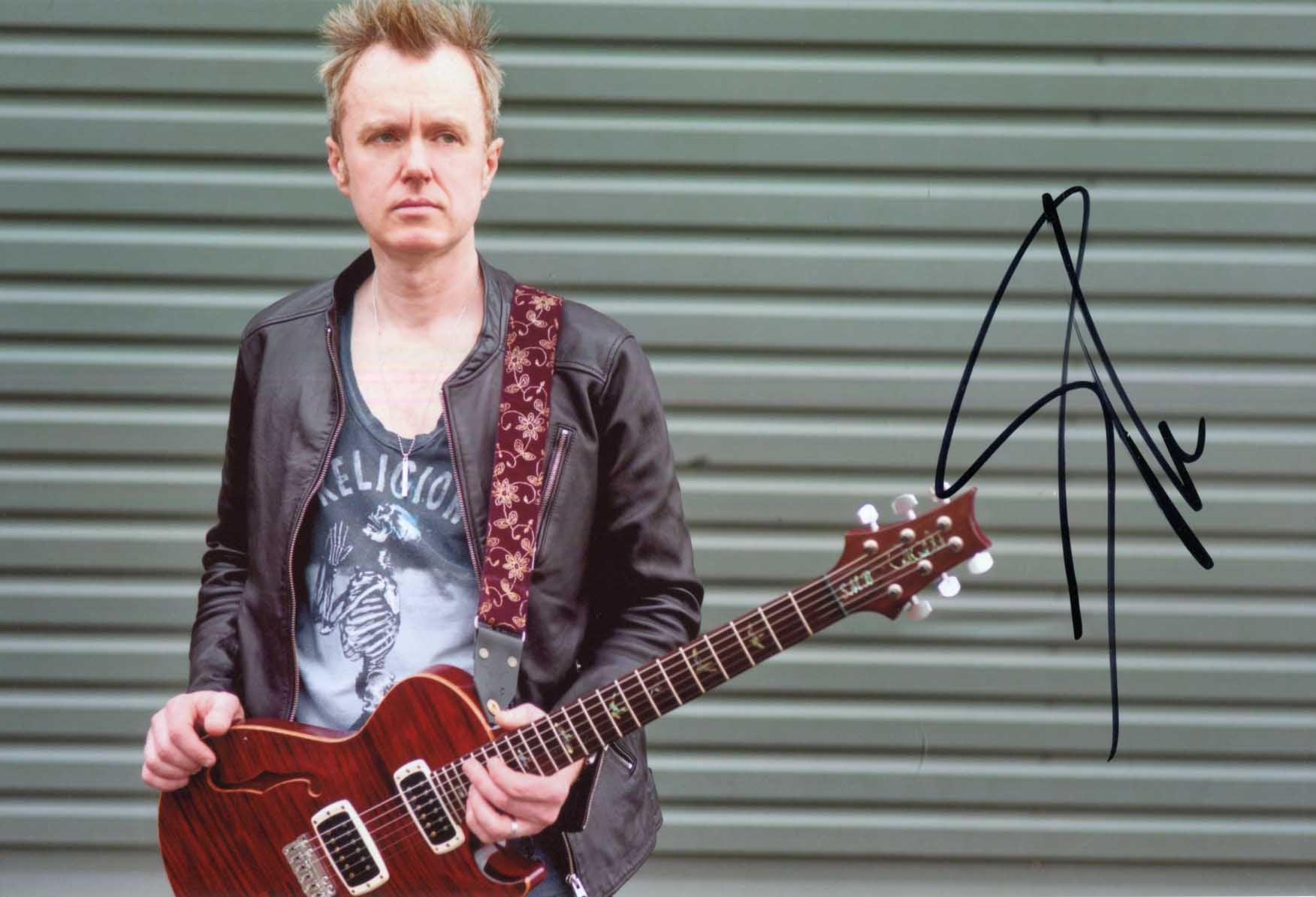 Simon McBride Autograph Autogramm | ID 15490165440893