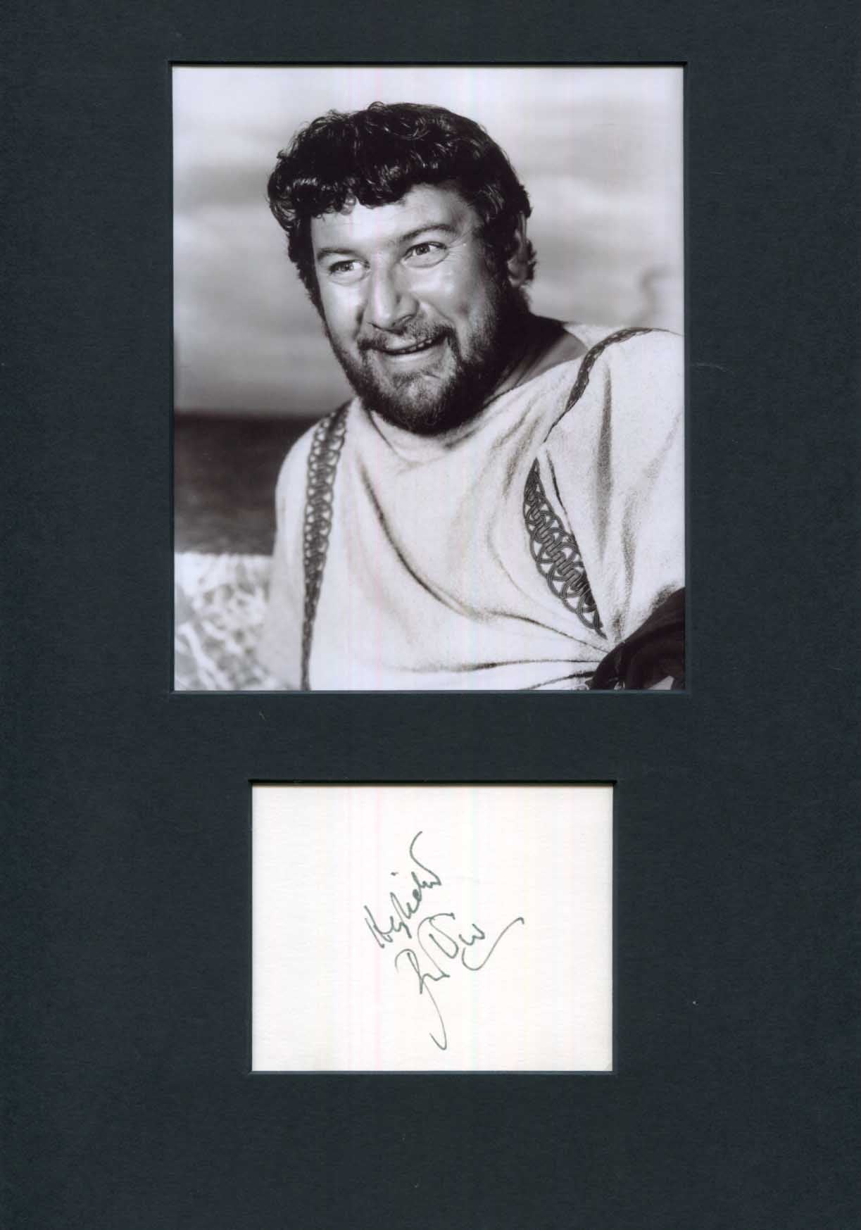 Peter Ustinov Autograph Autogramm | ID 15492047995261