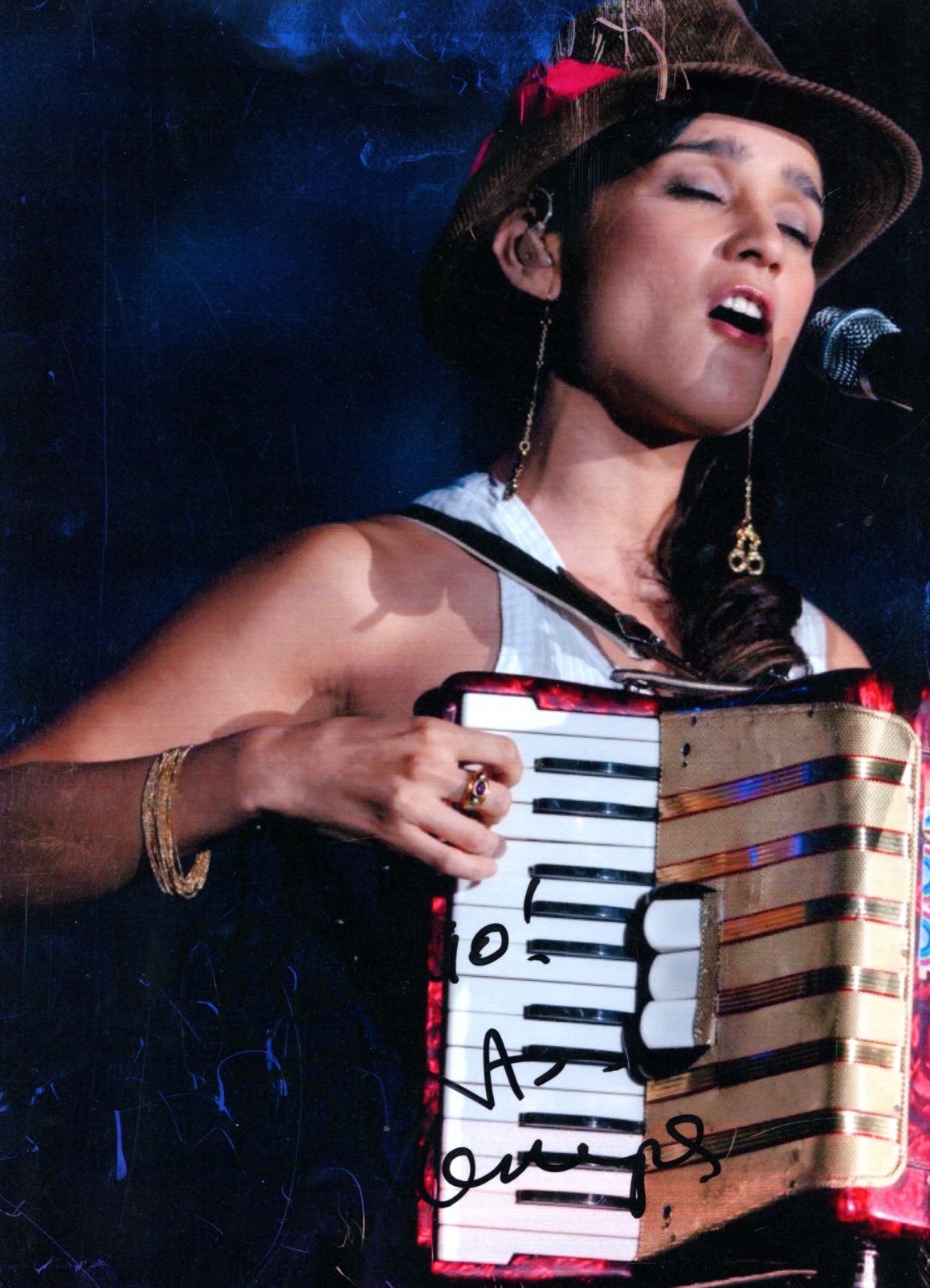 Julieta Venegas Autograph