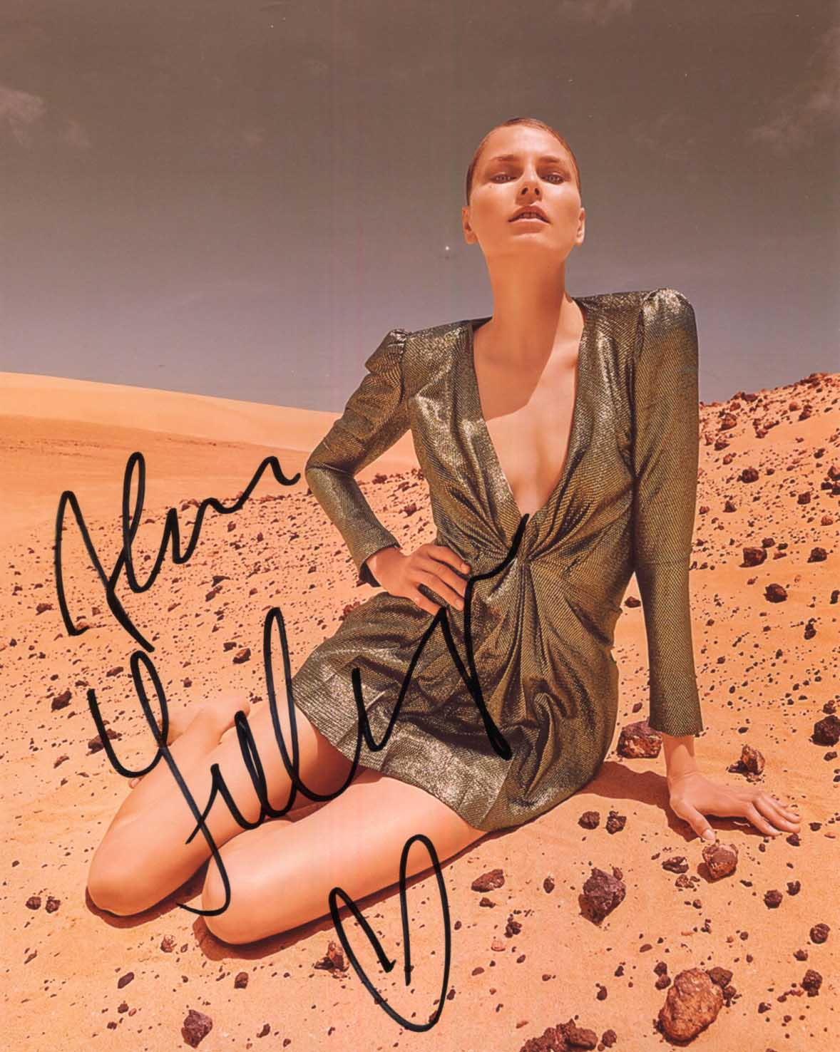 Hana Soukupova Autograph Autogramm | ID 15677480337789