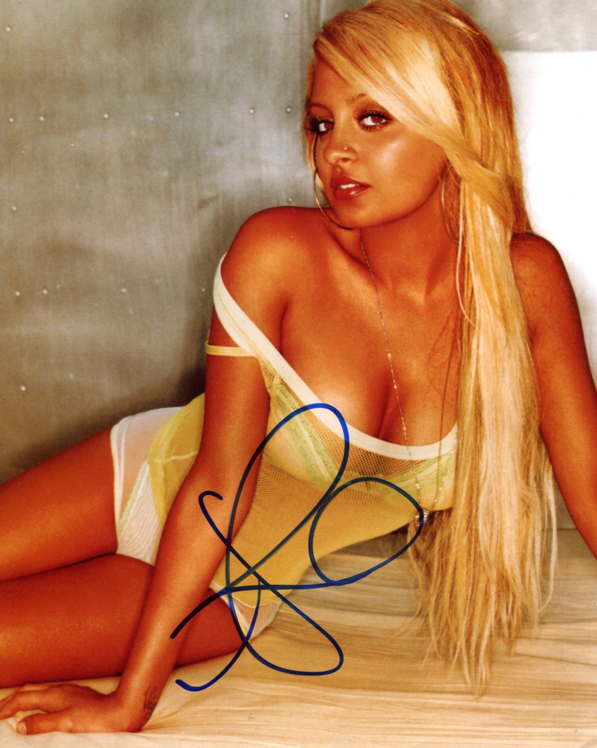 Nicole Richie Autograph Autogramm | ID 15687893320061