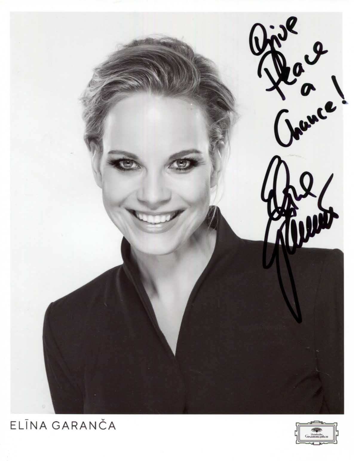 Elina Garanca Autograph Autogramm | ID 15779351200125