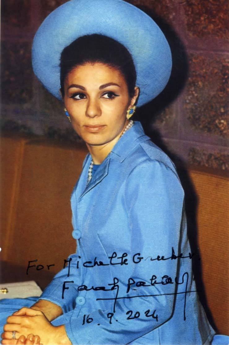 Farah Pahlavi Autograph