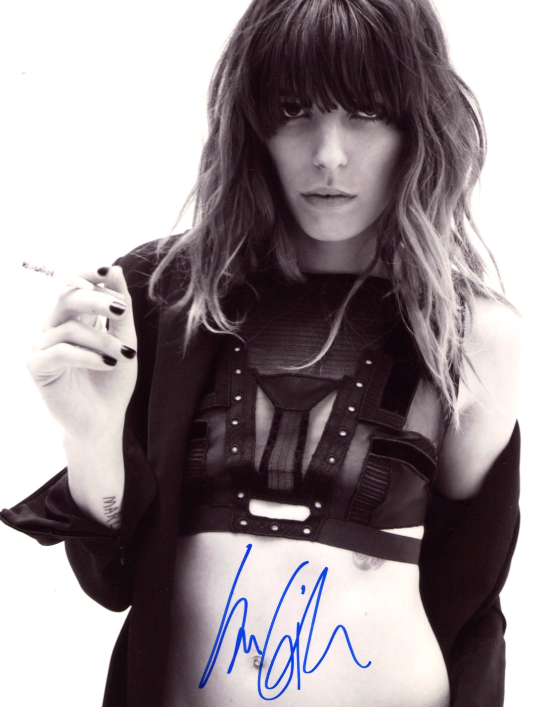 Lou Doillon Autograph Autogramm | ID 15880775106941