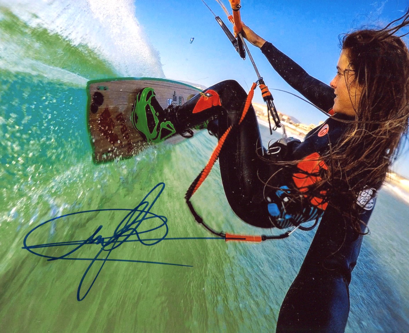 Gisela Pulido Autograph