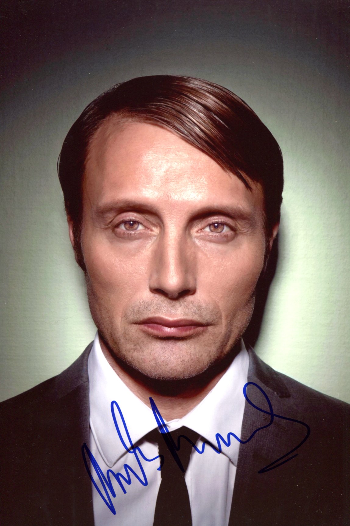 Mads Mikkelsen Autograph