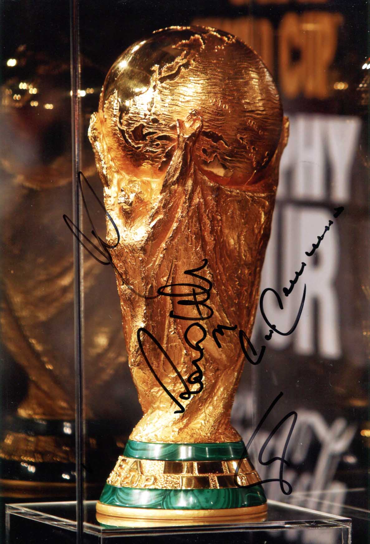 Ronaldo (Brazilian Footballer) & German Football World Champion Autographs