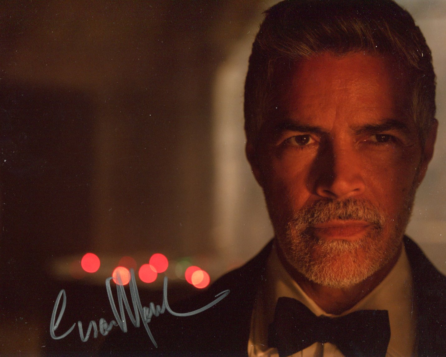 Esai Morales Autograph Autogramm | ID 15979382964605
