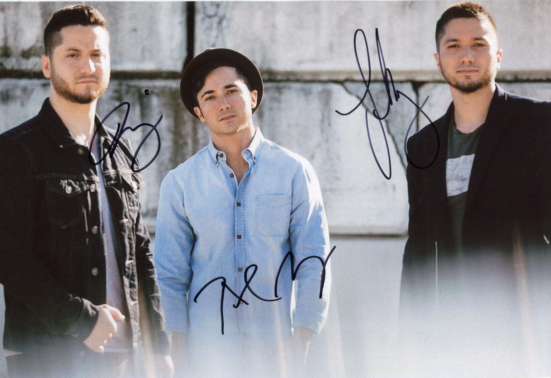 Boyce Avenue Autograph Autogramm | ID 7975803519125