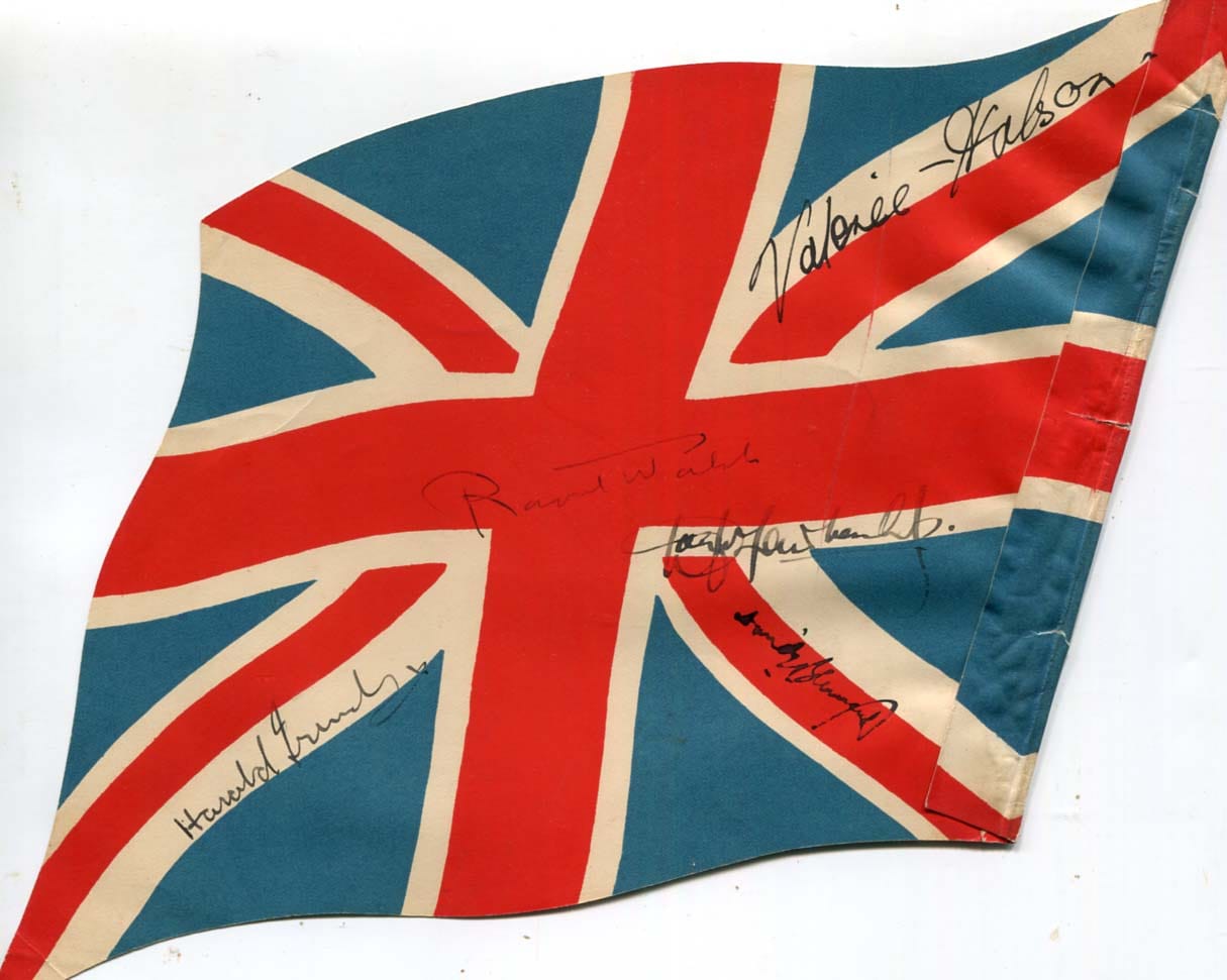 Douglas & Valerie Fairbanks jr. & Hobson Autograph Autogramm | ID 7961466601621