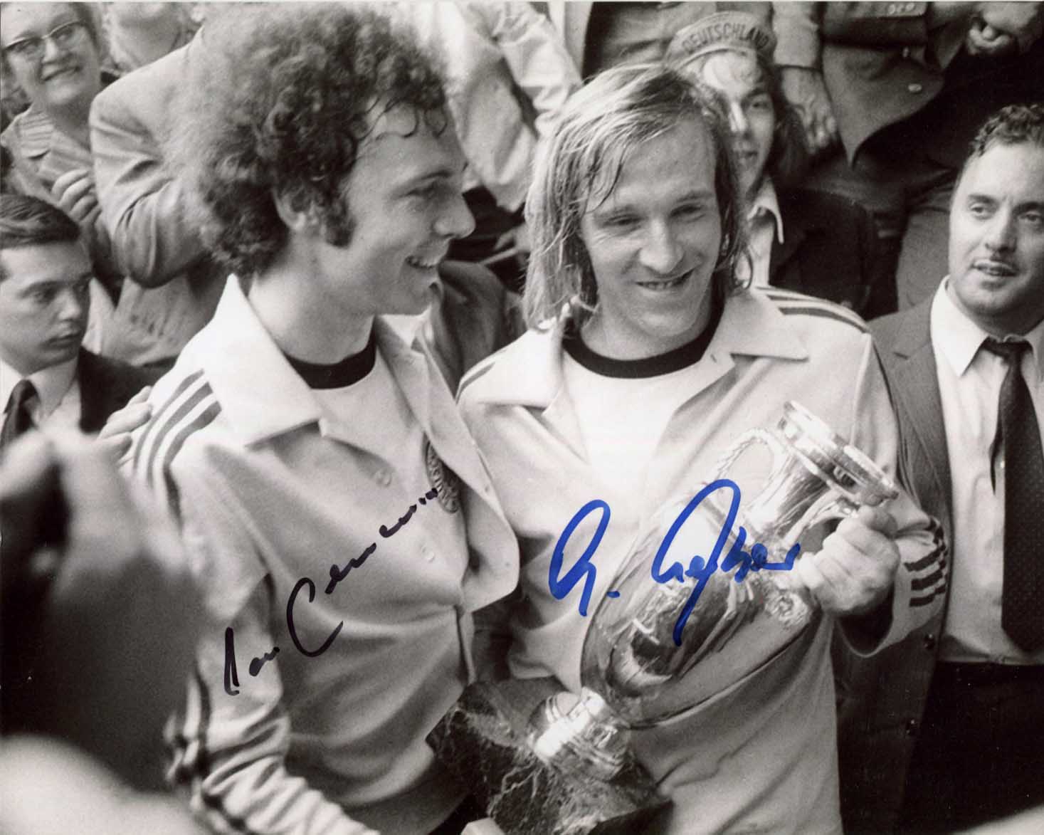 Franz & Günter Beckenbauer & Netzer Autograph Autogramm | ID 15005388210557