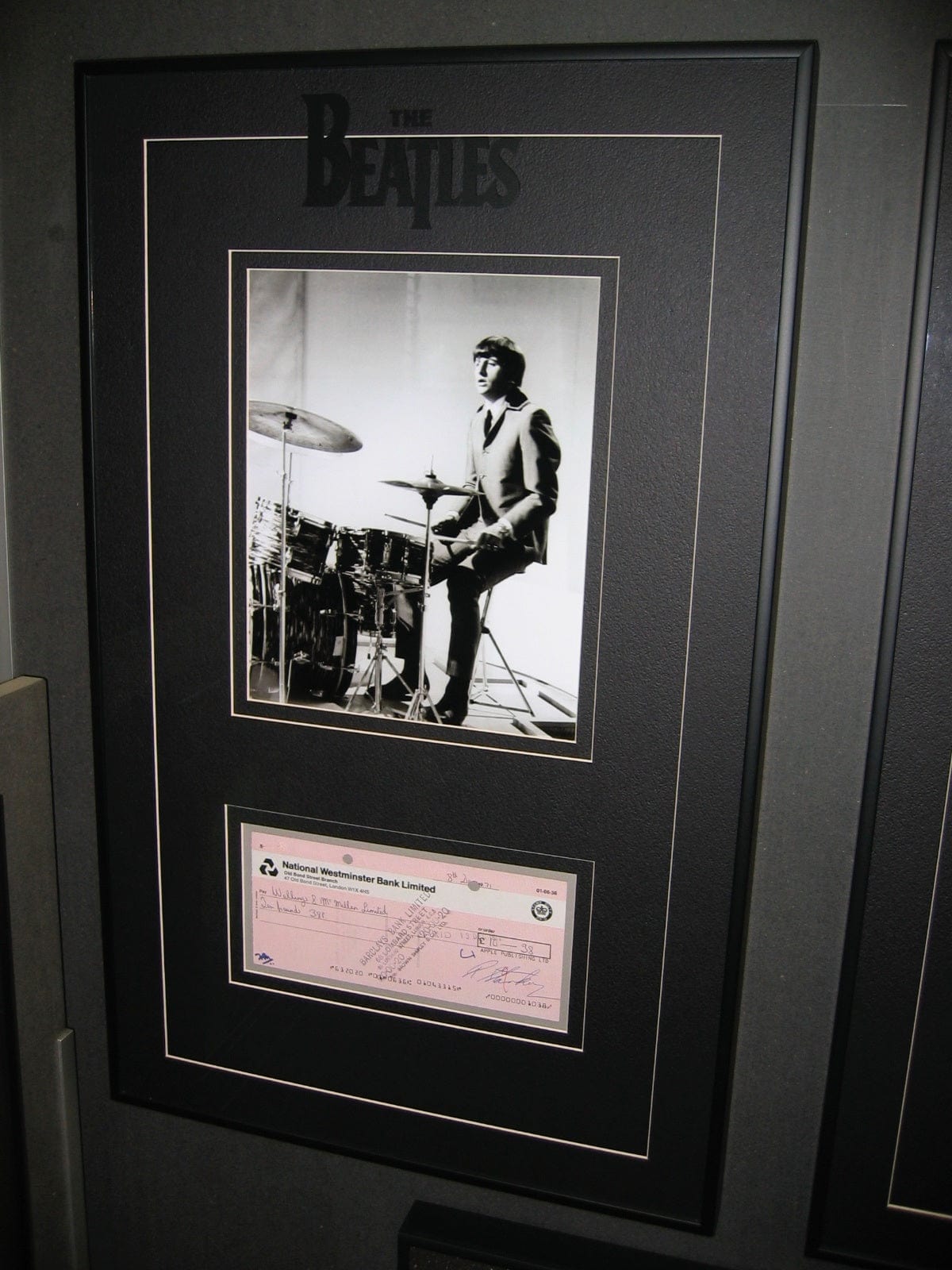 George &amp; Richard `Ringo` Harrison &amp; Starkey `Starr` Autograph Autogramm | ID 7989587607701