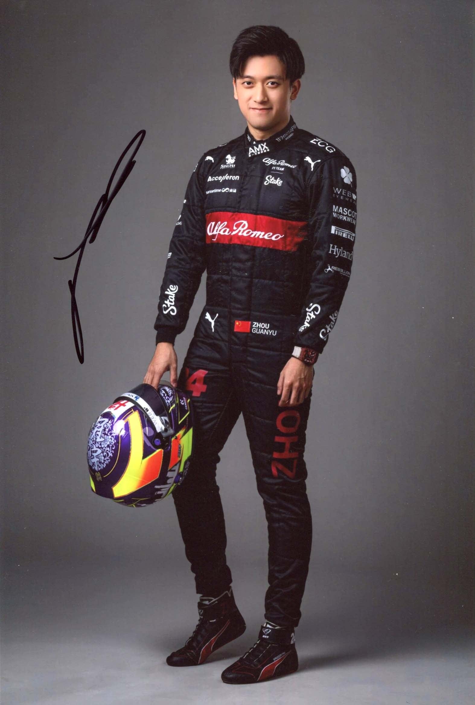 Guanyu Zhou Autograph Autogramm | ID 7993093128341