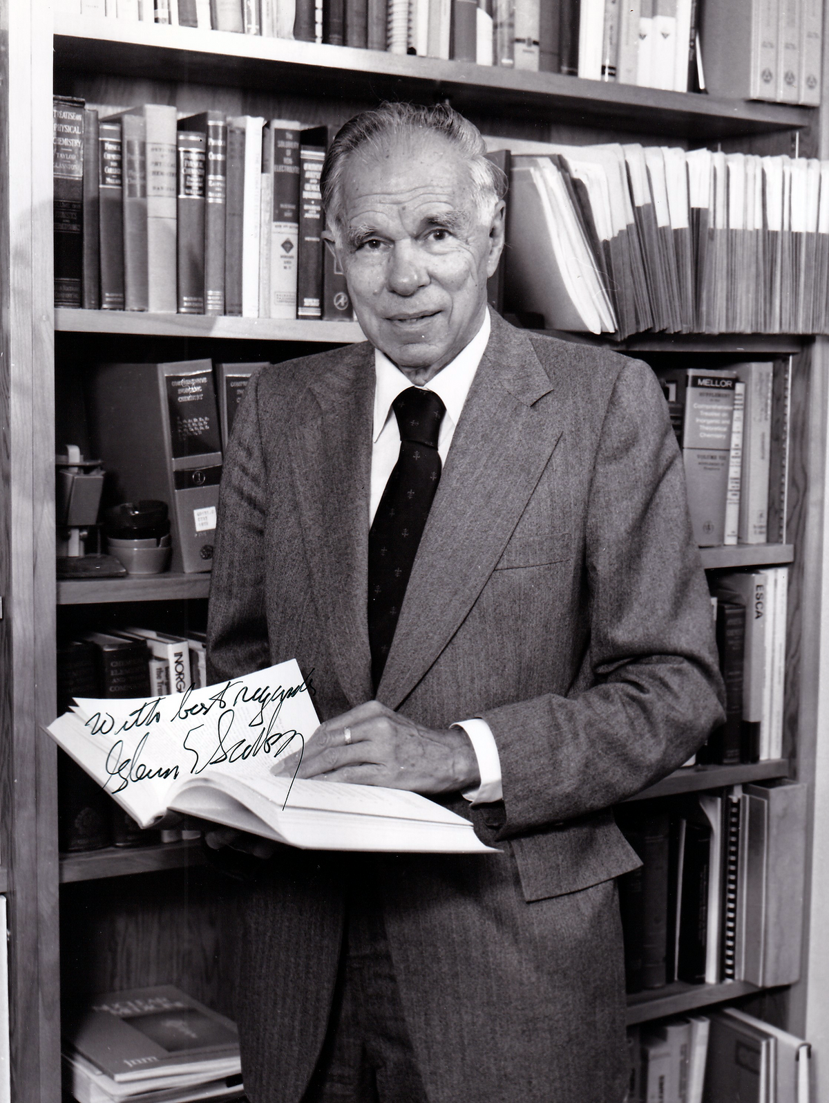 Glenn Theodore Seaborg Autograph Autogramm | ID 16065601634685