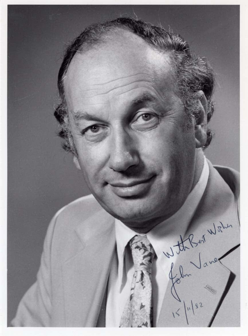 John Robert Vane Autograph Autogramm | ID 7874513010837