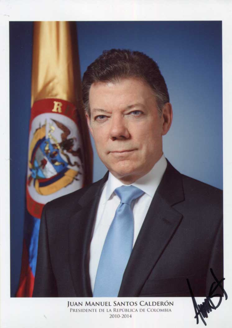 Juan Manuel Santos Calderón Autograph Autogramm | ID 15361400471933