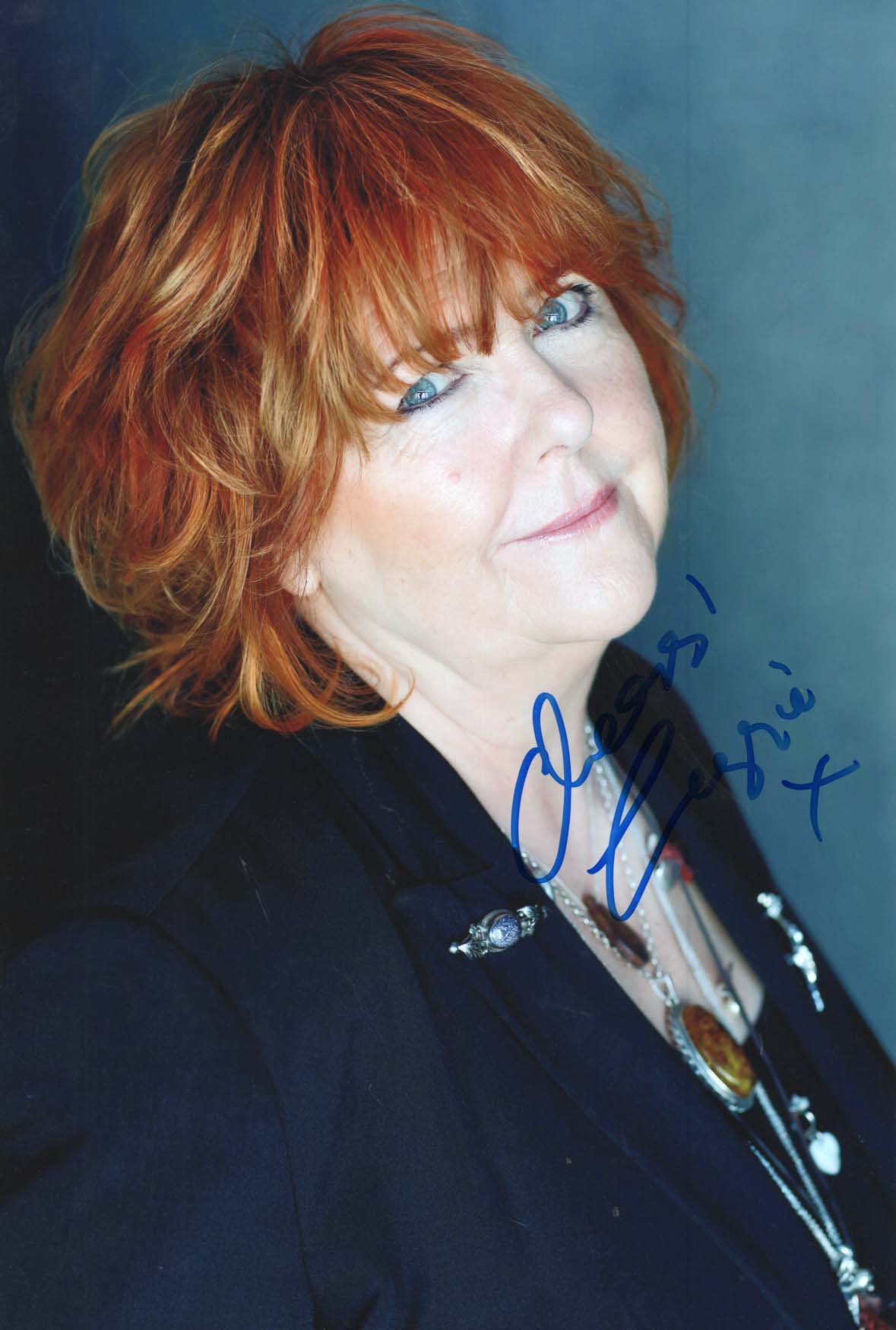 Maggie  Reilly Autograph Autogramm | ID 8373758165141