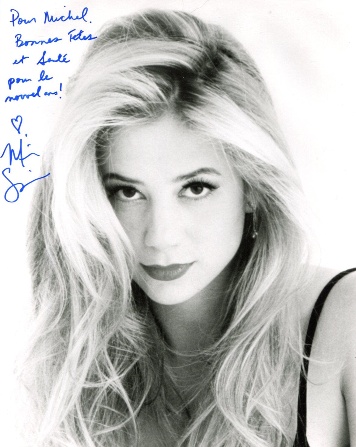 Mira Sorvino Autograph