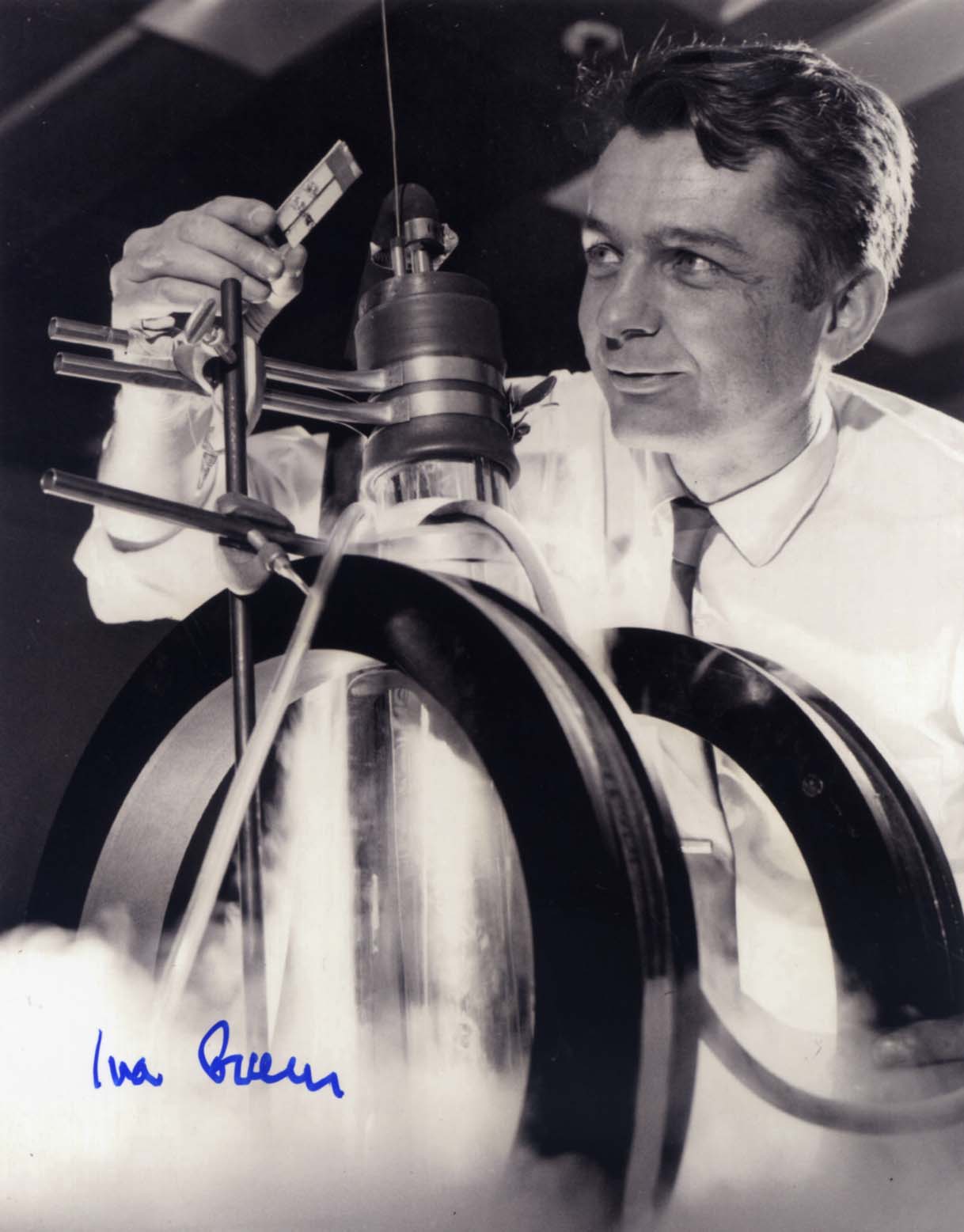 Physics Nobel Prize Winners Autograph Autogramm | ID 8103072661653