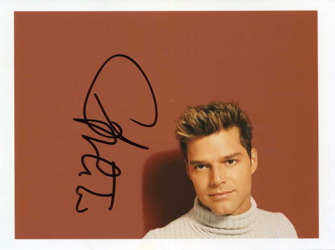 Ricky Martin Autograph Autogramm | ID 15111746584957
