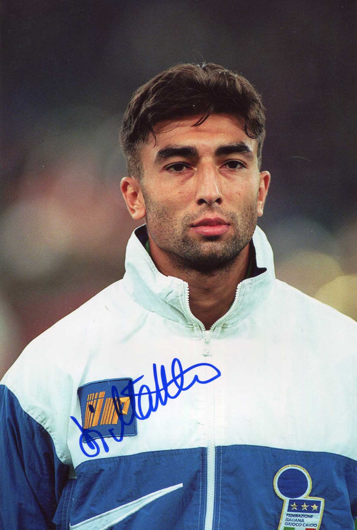 Roberto Di Matteo Autograph Autogramm | ID 15099376992637