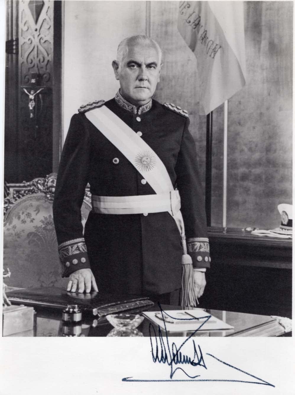 Alejandro Agustín Lanusse Autograph Autogramm | ID 7846515179669