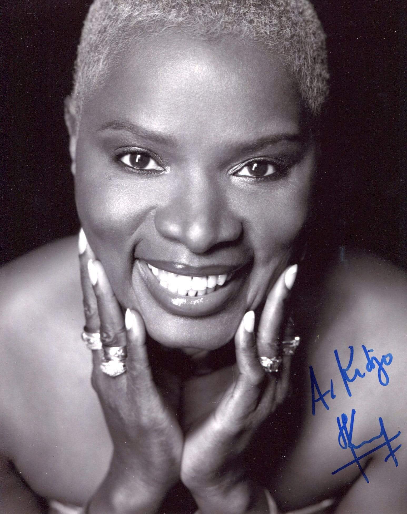 Kidjo, Angélique autograph