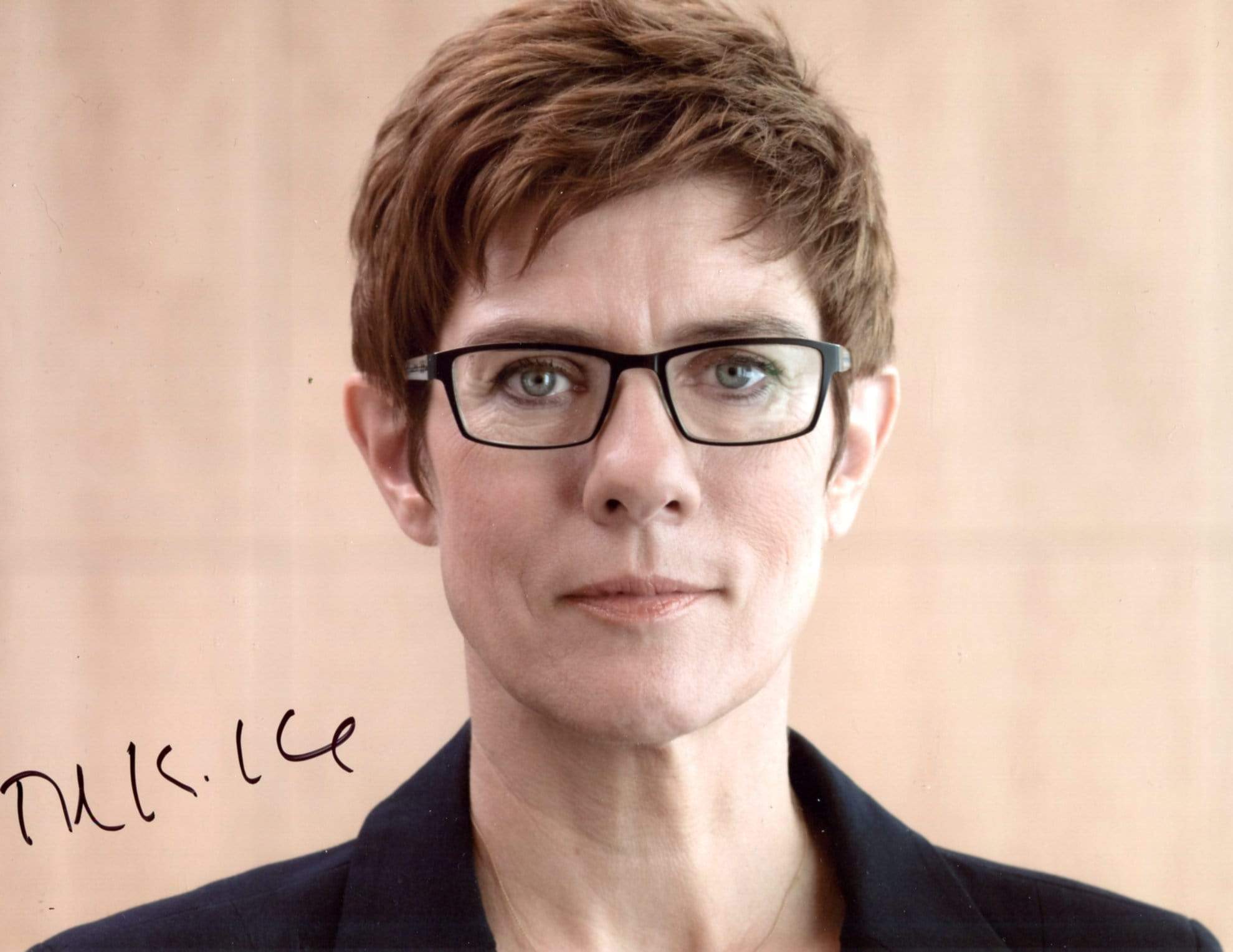 Kramp-Karrenbauer, Annegret autograph