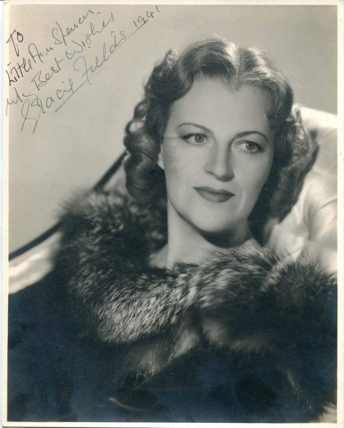 Fields, Gracie autograph