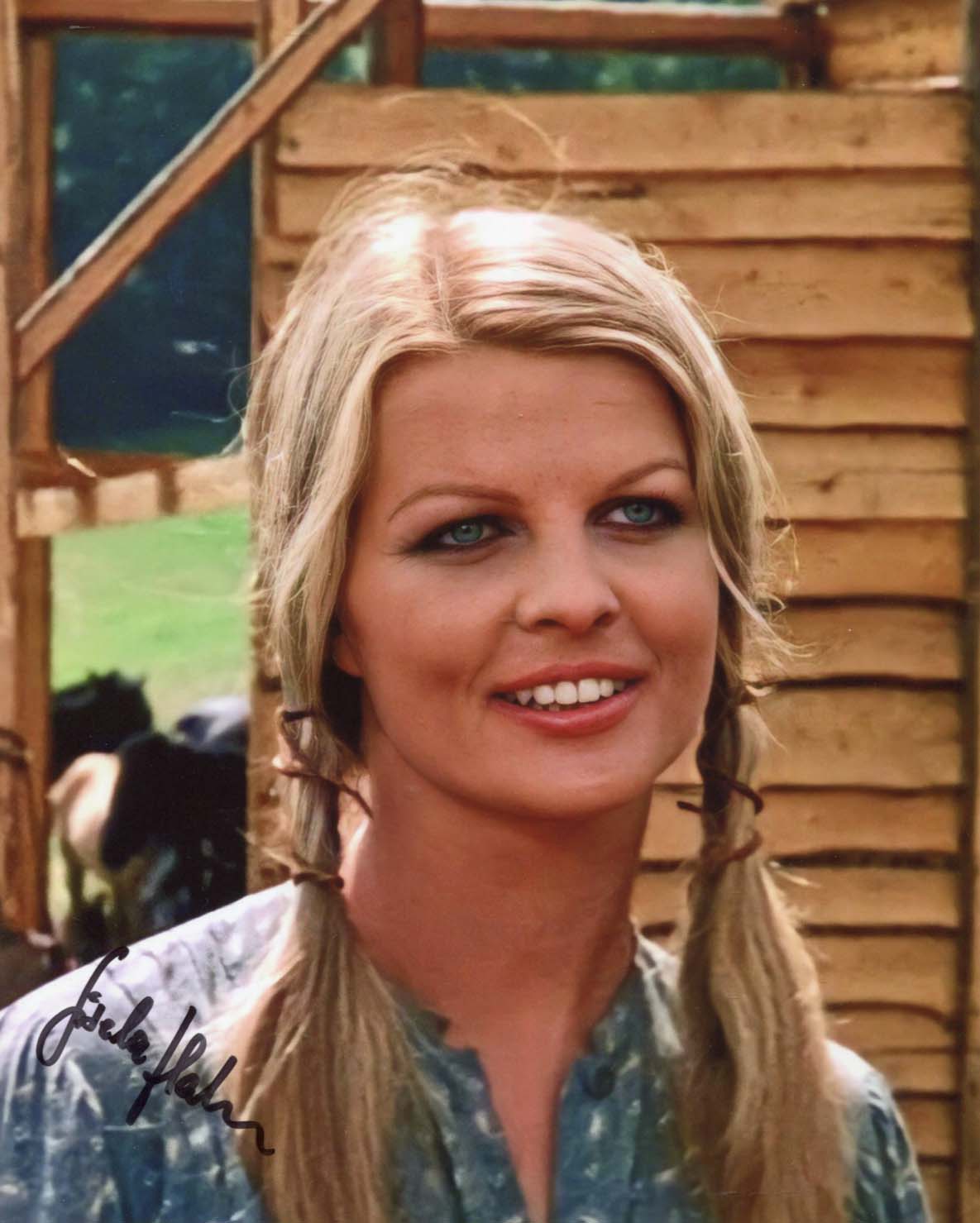 Gisela Hahn Autograph