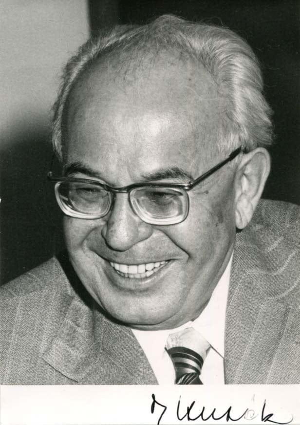 Gustav Husak Autograph Autogramm | ID 7793891606677