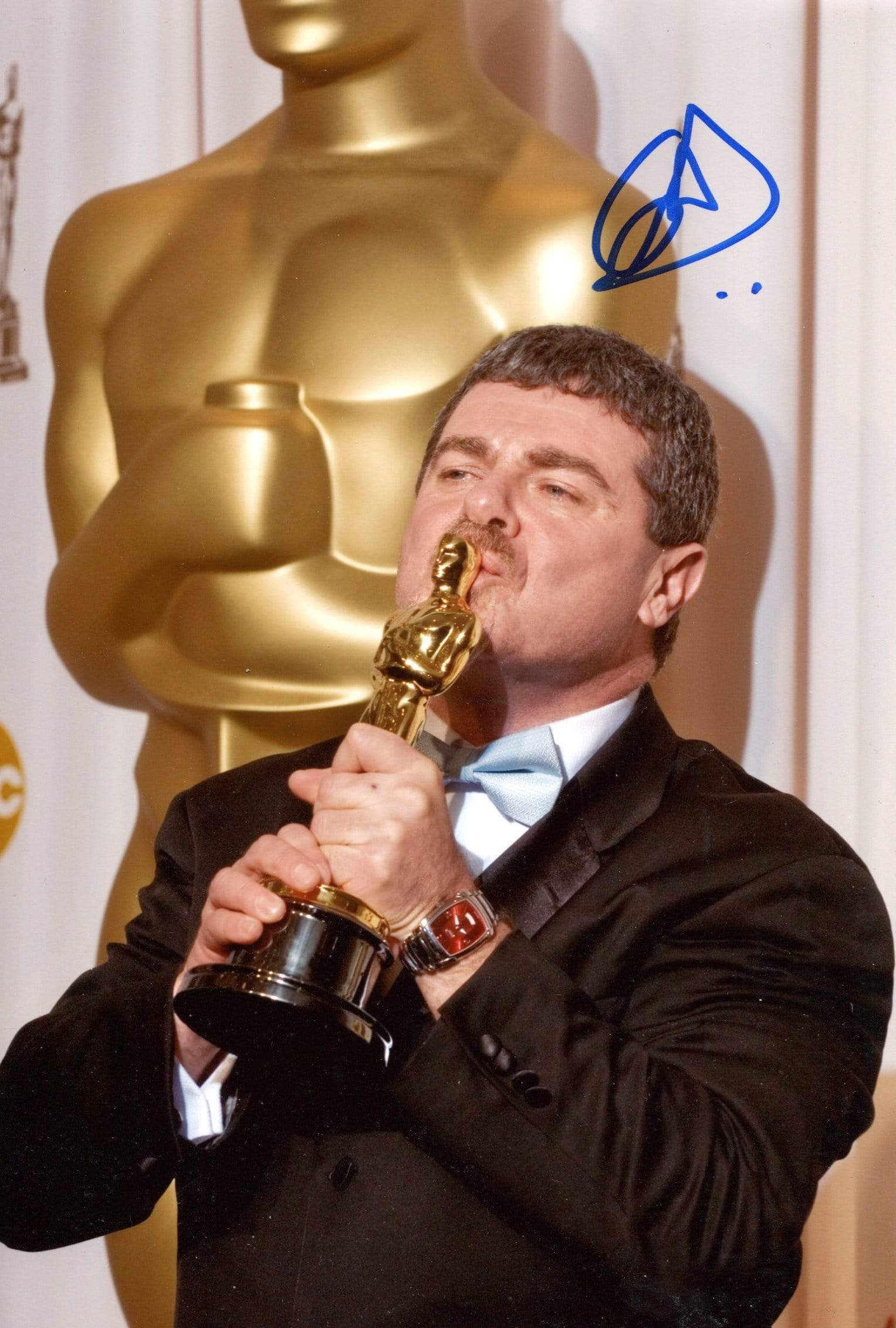 Santaolalla, Gustavo autograph