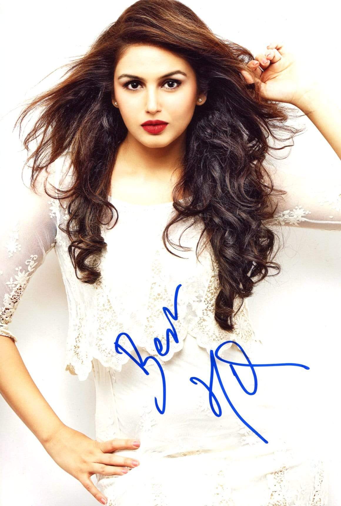 Qureshi, Huma autograph
