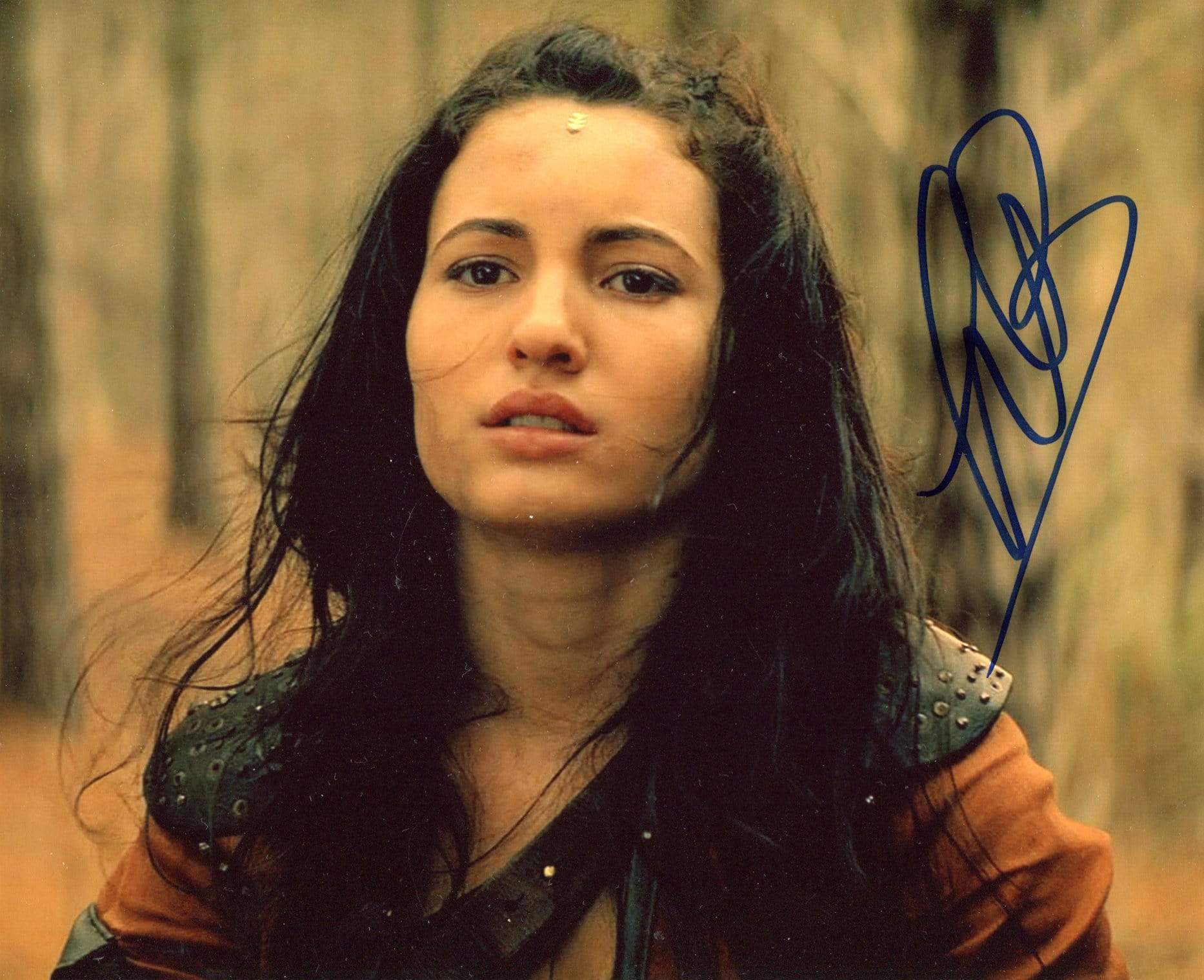 Ivana Baquero Autograph Autogramm | ID 7107975905429