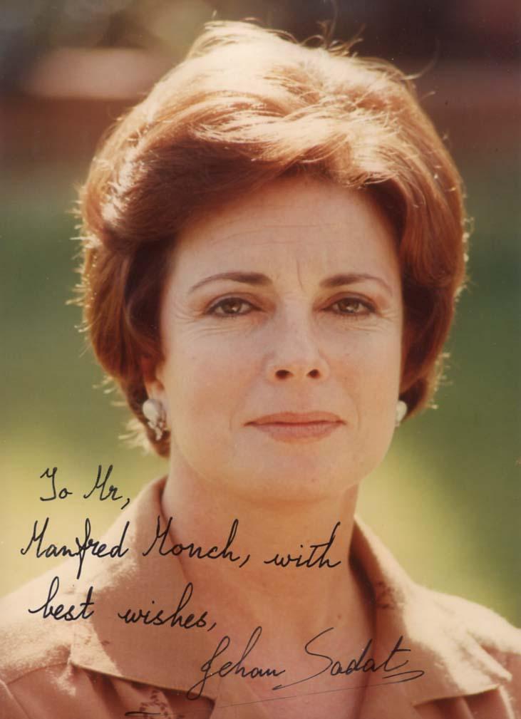 Jehan Sadat Autograph Autogramm | ID 7201204404373