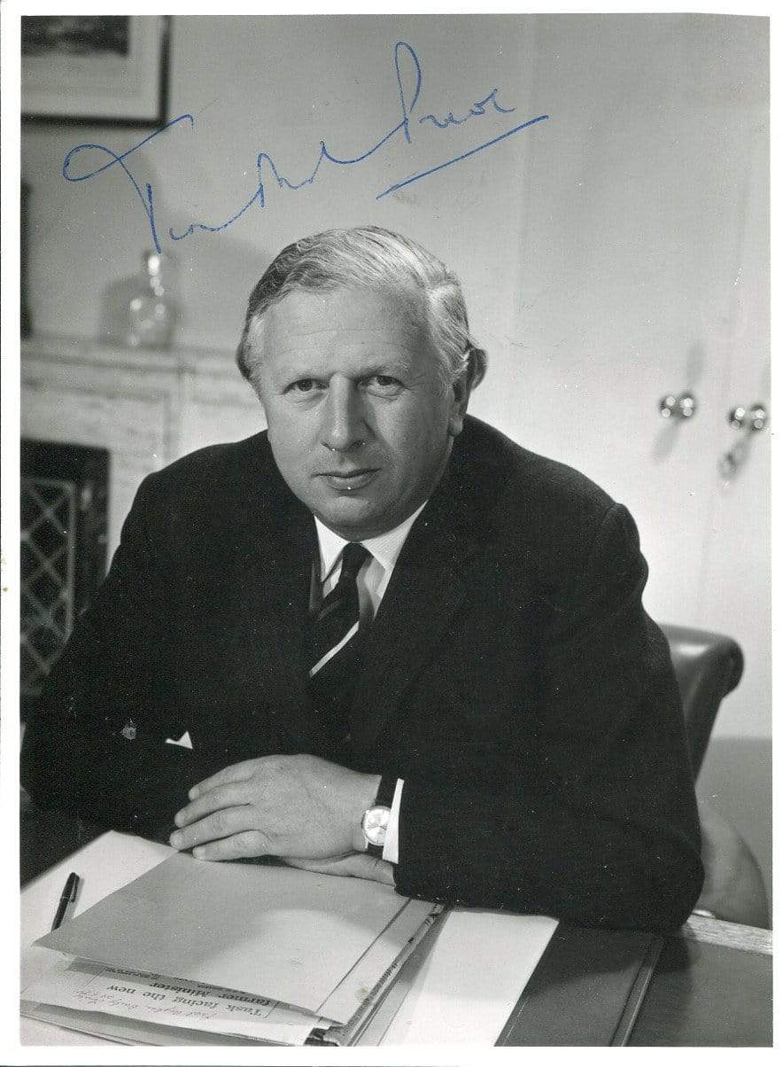 Prior, Jim autograph