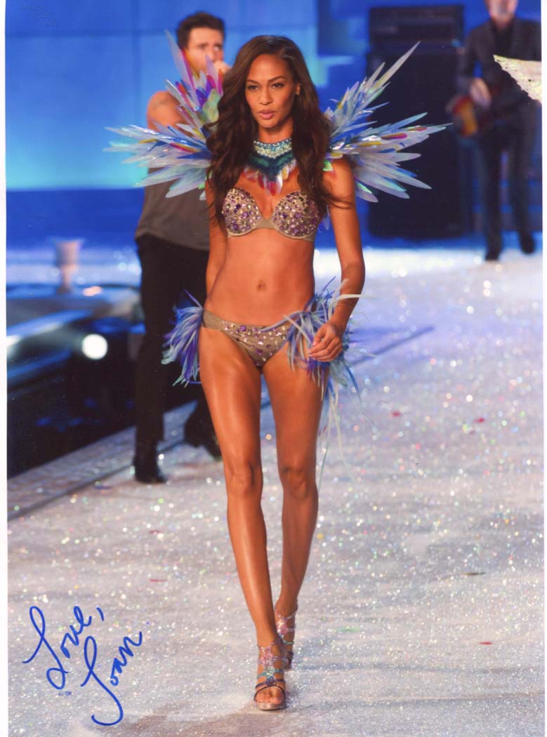 Joan Smalls Smalls Autograph Autogramm | ID 7483501150357