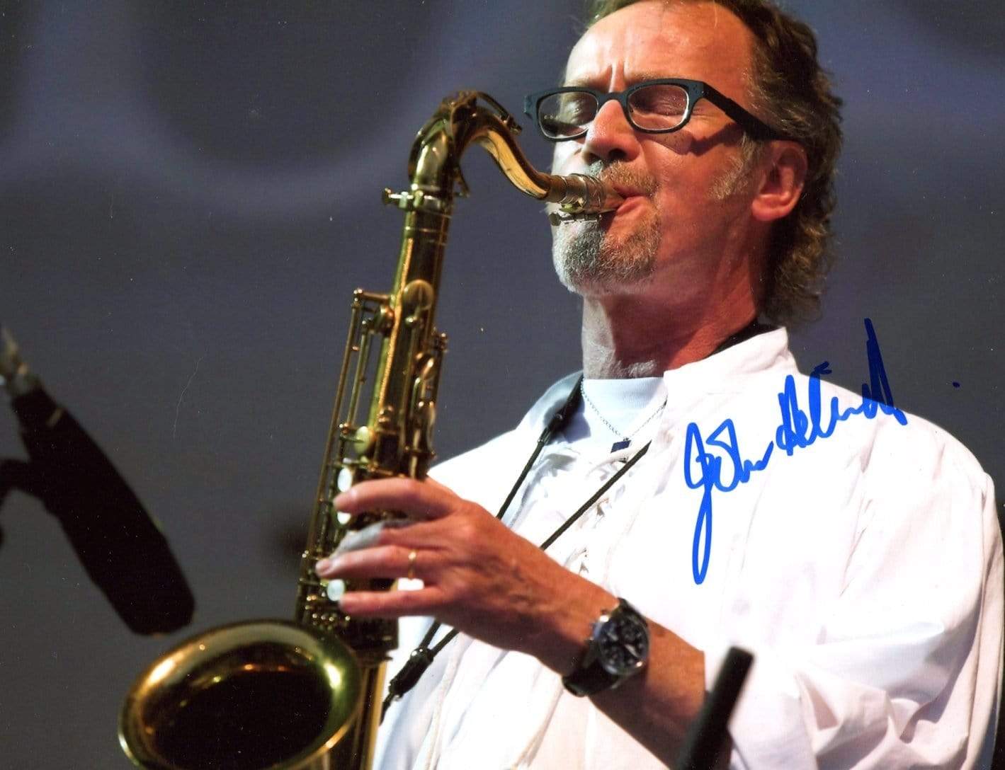 Helliwell, John autograph