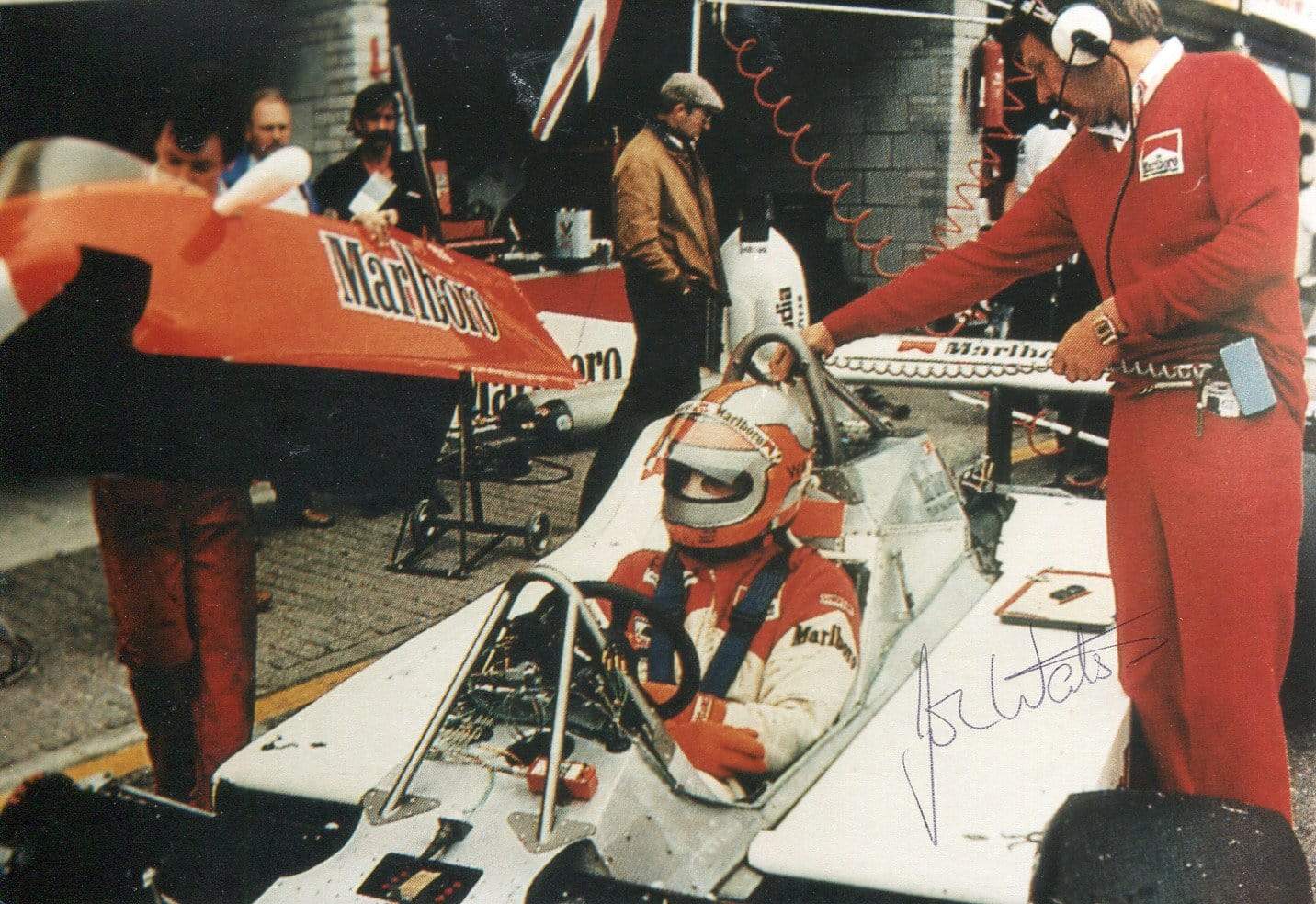 John Watson Autograph Autogramm | ID 7010953625749