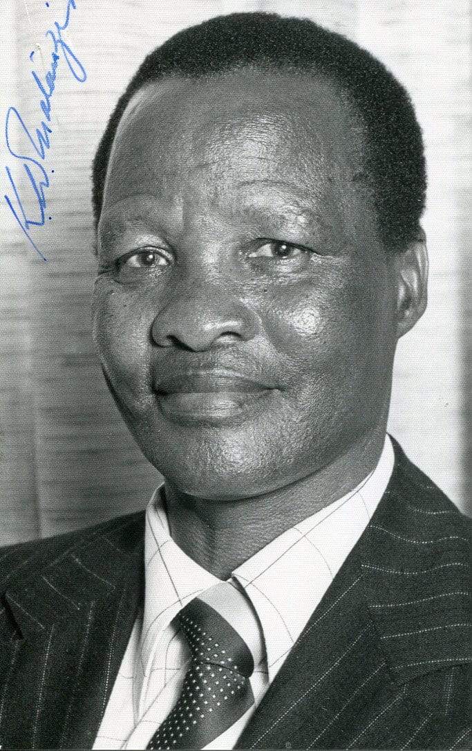 Matanzima, Kaiser autograph