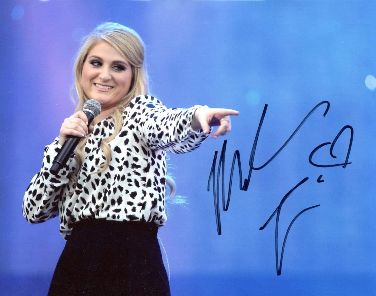 Trainor, Meghan autograph