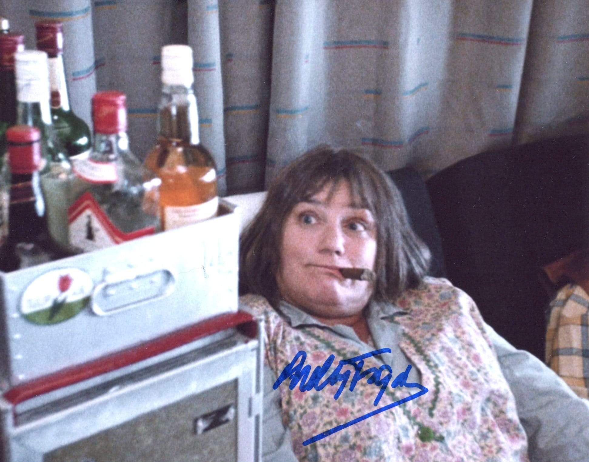 Nelly Frijda Autograph Autogramm | ID 7077994987669