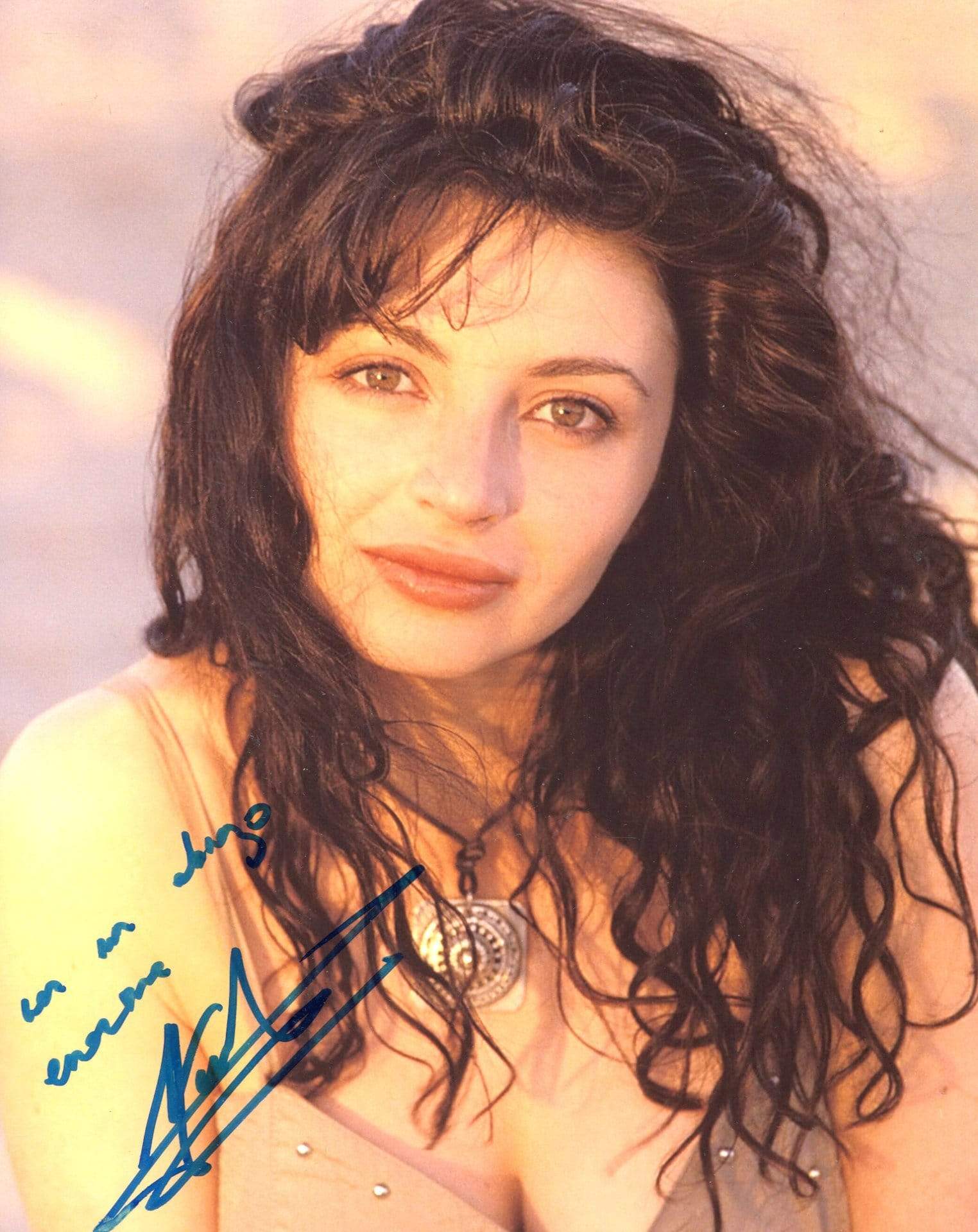 Neus Asensi Autograph Autogramm | ID 7077916541077