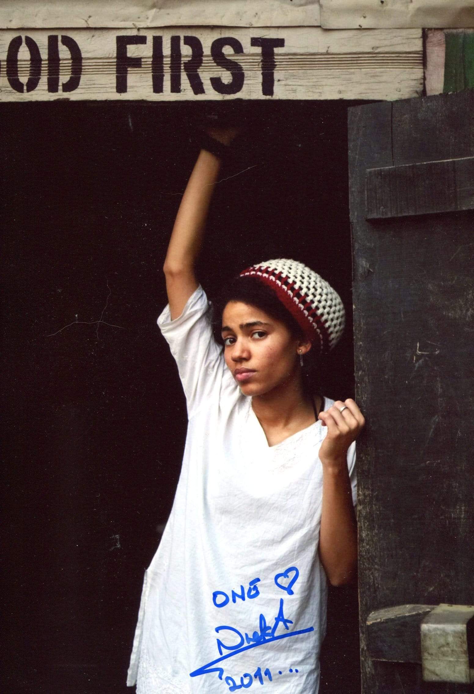 Nneka Autograph Autogramm | ID 6960782180501