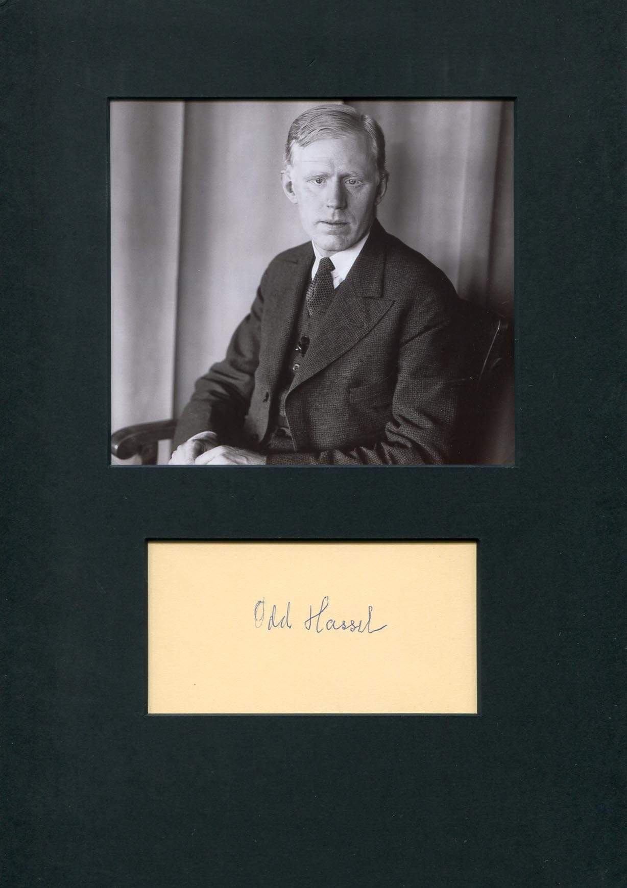 Odd Hassel Autograph Autogramm | ID 7202420293781
