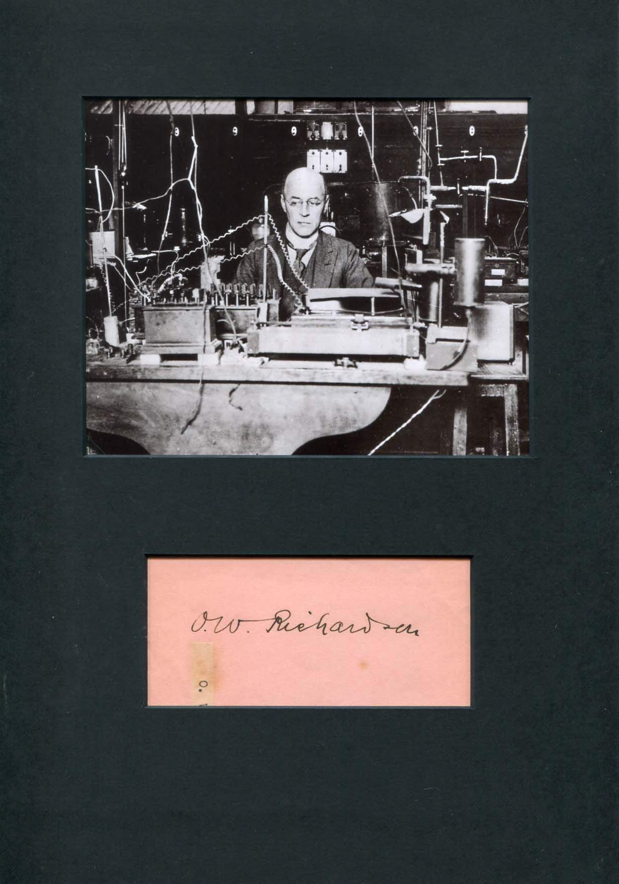 Richardson, Owen autograph