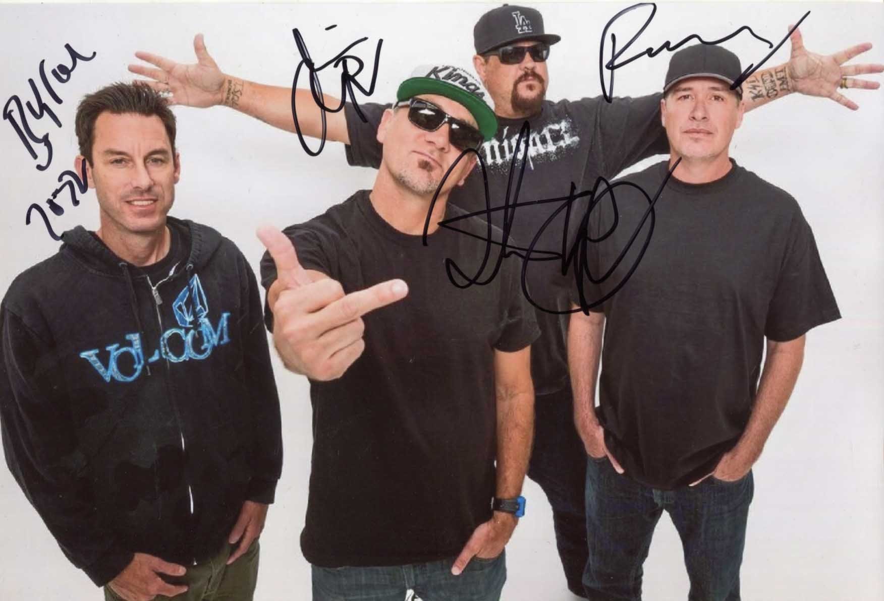 Pennywise Autograph Autogramm | ID 7845689491605