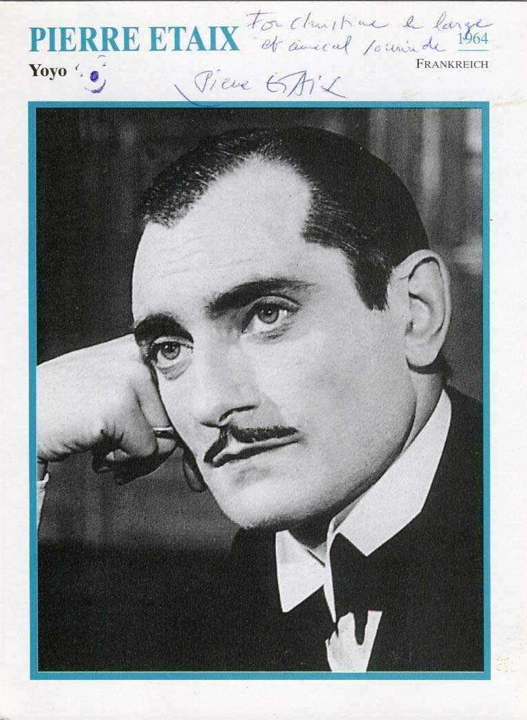 Étaix, Pierre autograph