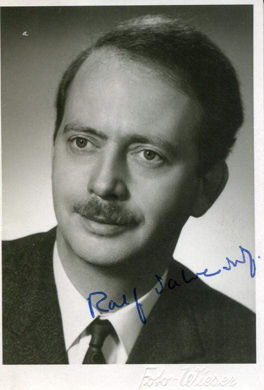 Dahrendorf, Ralf autograph